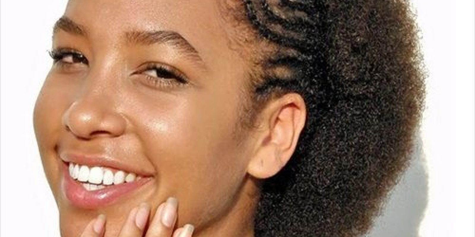 30 Hairstyles for Curly Hair That Are Simple and Chic