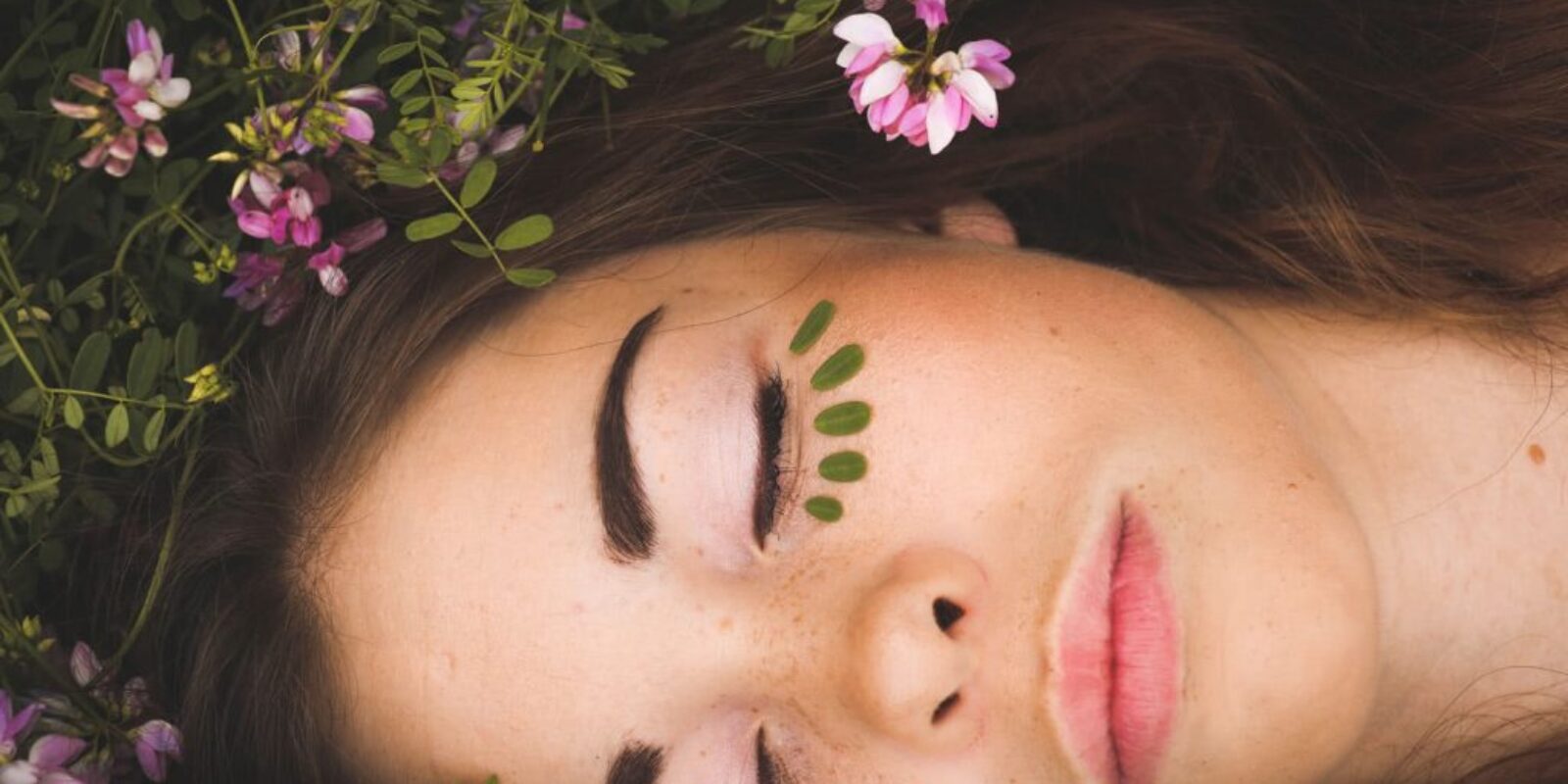 beautiful-girl-on-flower-garden-1