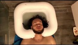 Rapper King Zino tried the Organic Shampoo Bombs on his 10 year old locs