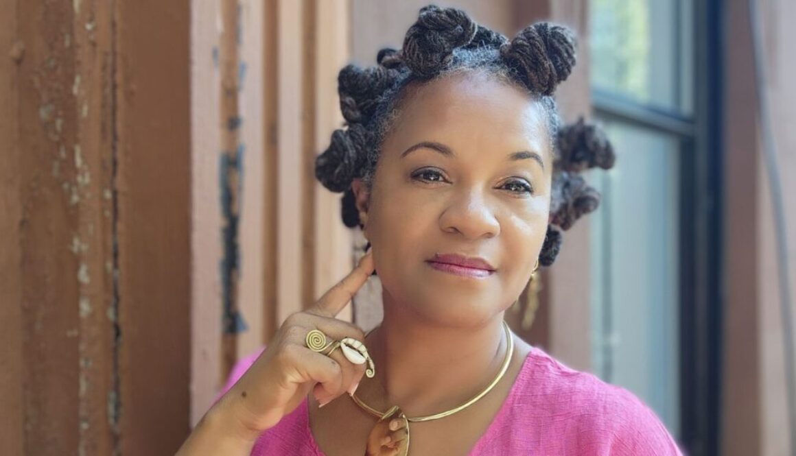 Bantu Knots: The Hottest Style for Hot Weather